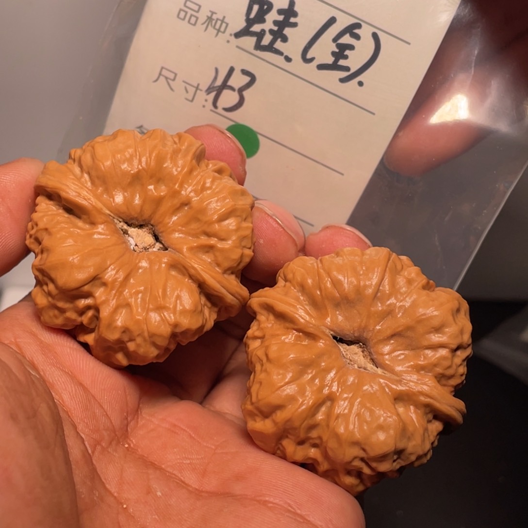 文玩核桃吊坠文玩核桃