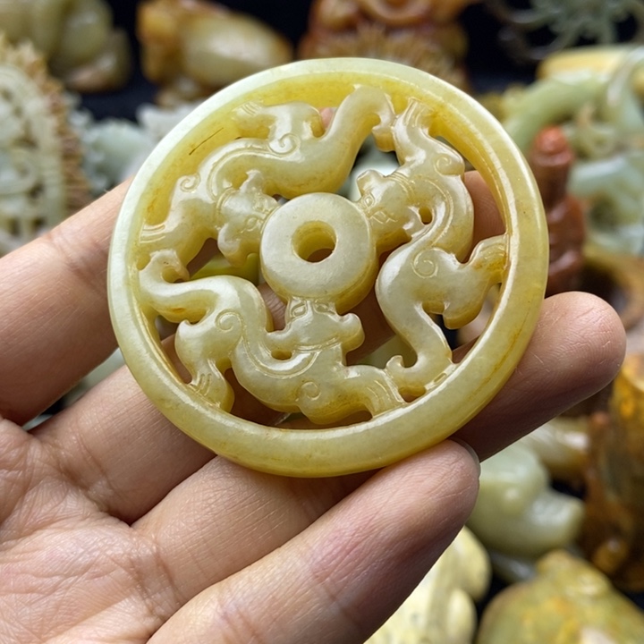 和田玉颈饰未镶嵌135