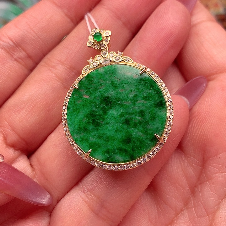 翡翠银S925镶嵌颈饰翡翠