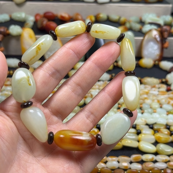 未镶嵌手串和田玉