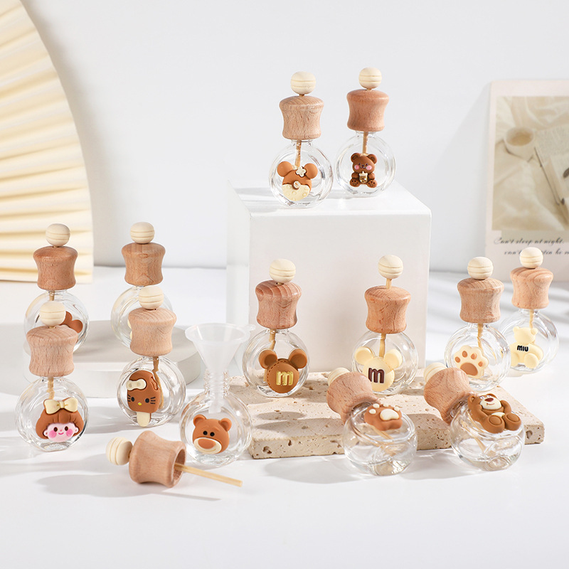 3个装香水花露水香薰挥发瓶 卡通卧室卫生间空调汽车出风口喷瓶