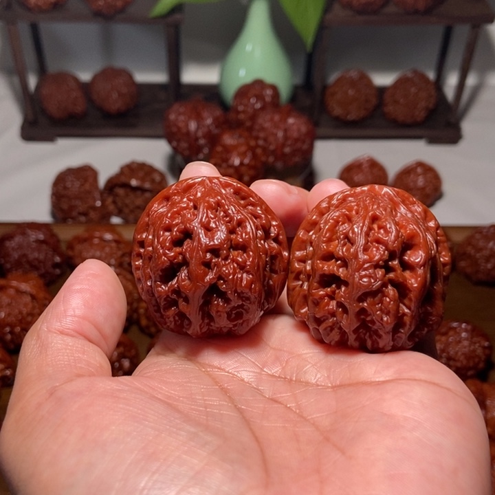 唐****文玩核桃吊坠精对粗筋