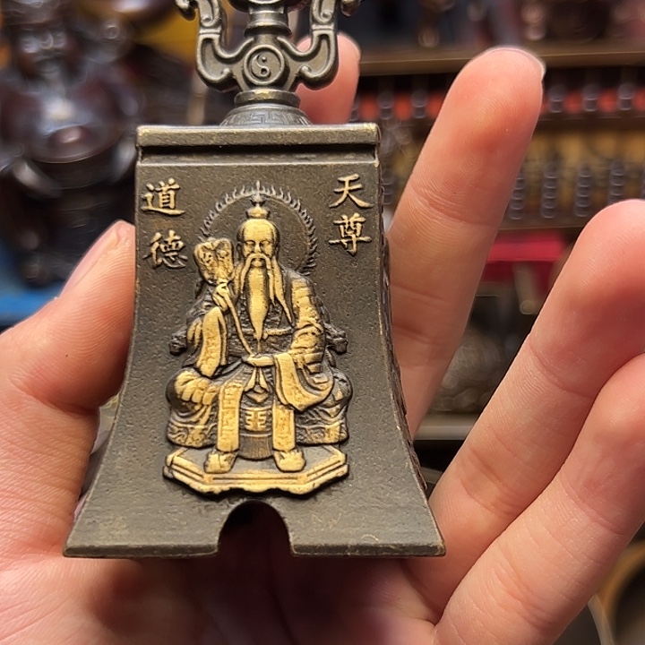精美铜器摆件下单