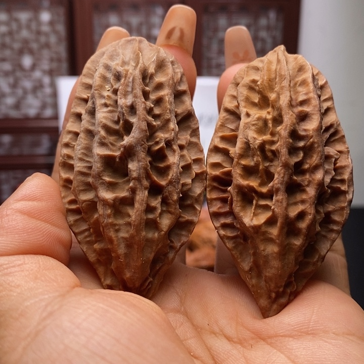 文玩核桃把件核桃22瑕疵泛油