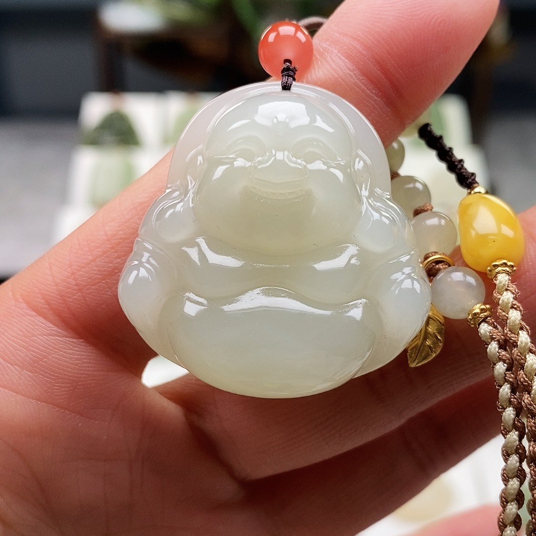 和田玉颈饰未镶嵌35