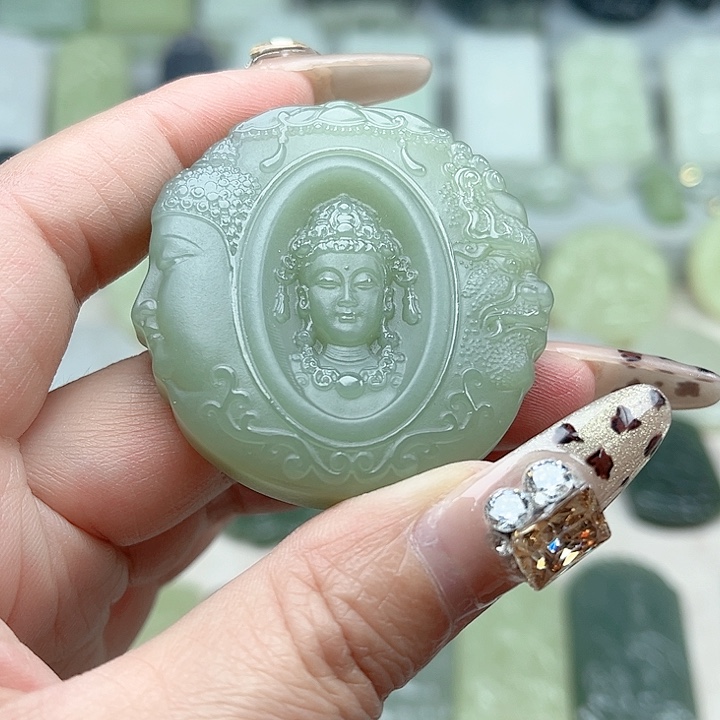 和田玉未镶嵌颈饰