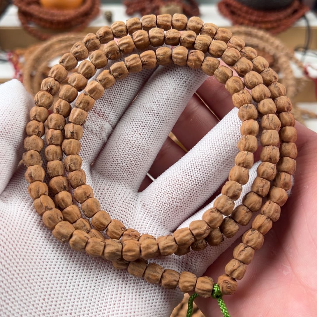 柏香籽/百香籽吊坠7+