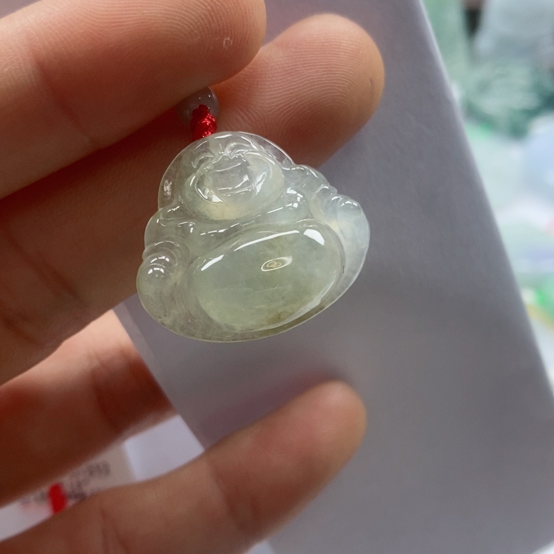 翡翠胸饰未镶嵌吊坠