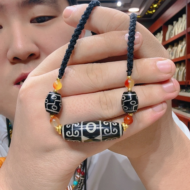 未镶嵌玛瑙/玉髓珠宝奇石