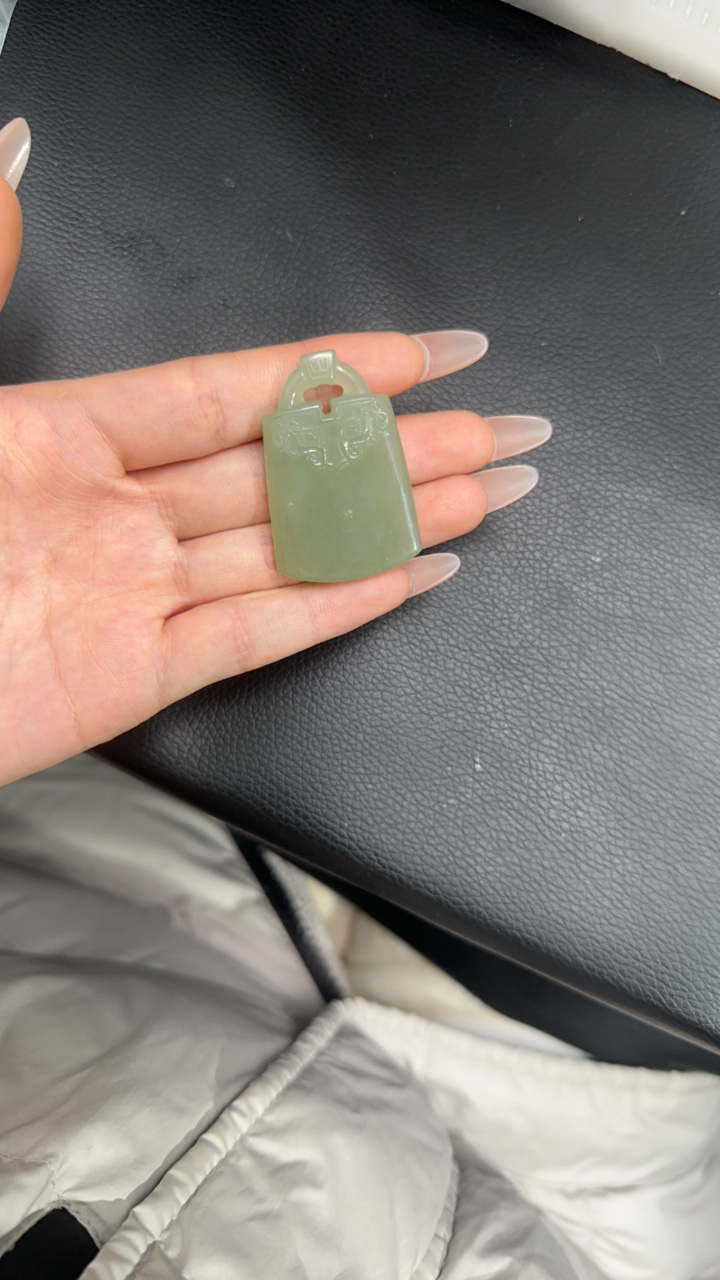 挂件纯天然和田玉平安牌