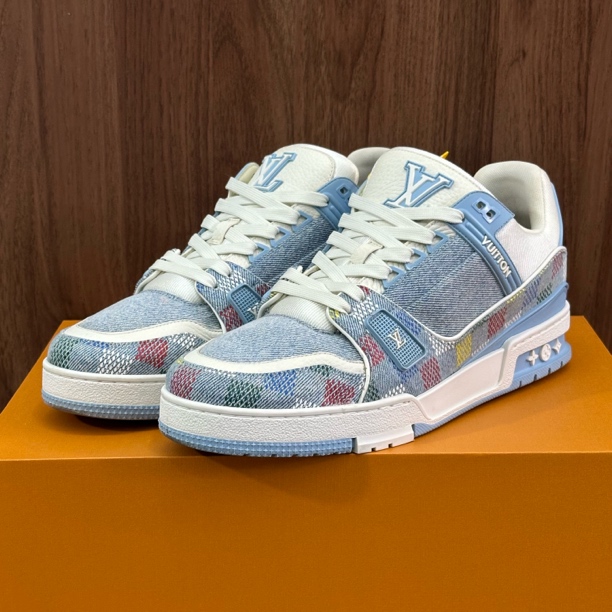 95新 LouisVuitton/路易威登 43码 trainer 牛仔棋盘格 板鞋