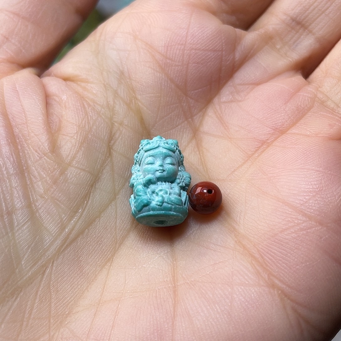 女***孩南红玛瑙未镶嵌配饰
