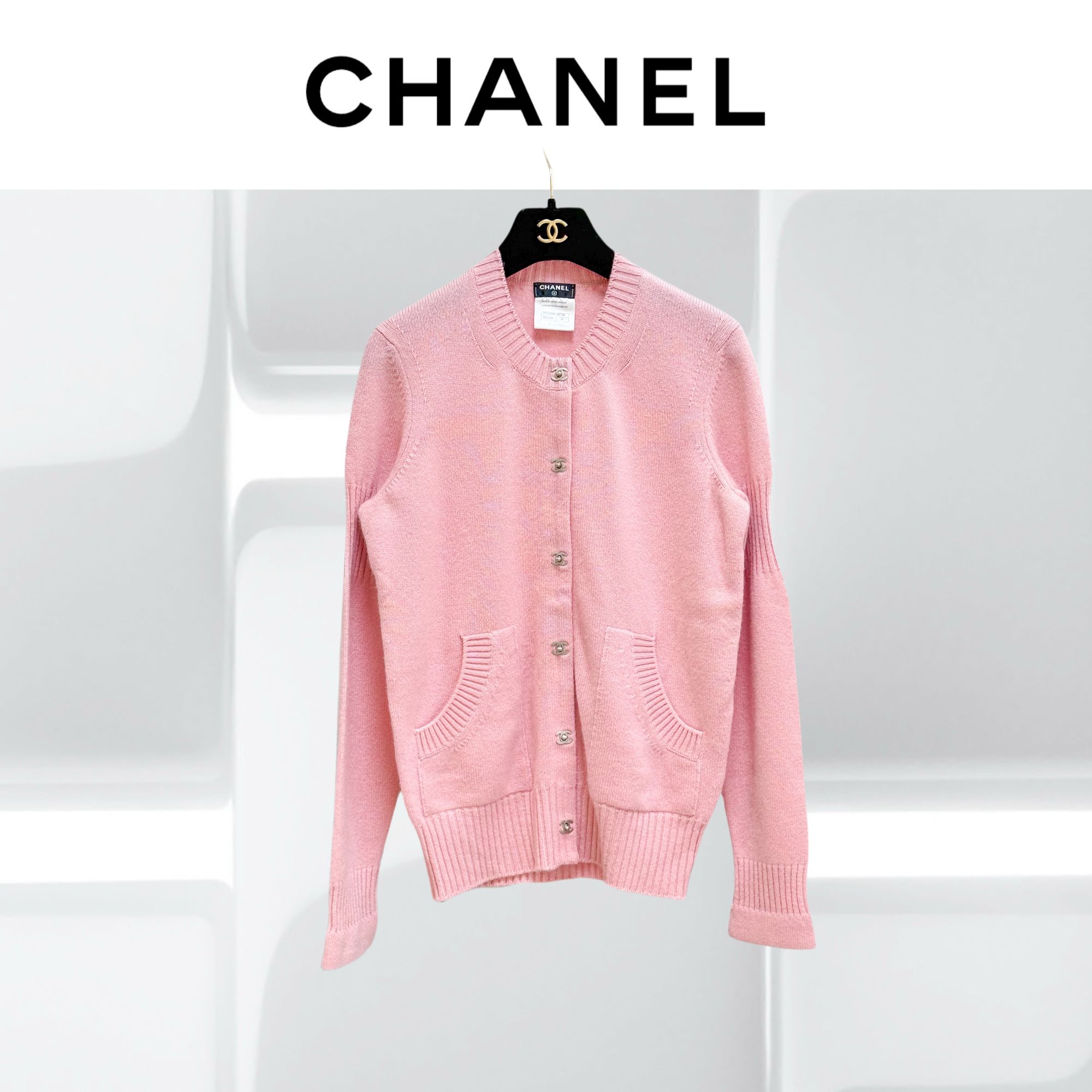 99新 Chanel/香奈儿 36码粉色书包扣针织开衫 