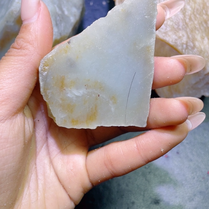 和田玉未镶嵌珠宝半成品