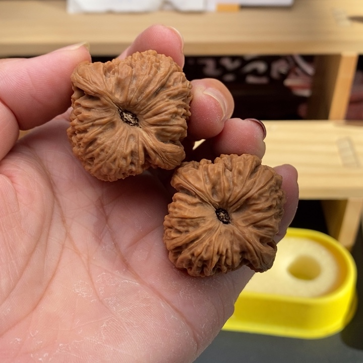 吊坠文玩核桃拉丝酒杯凹底小高炮36尺0870