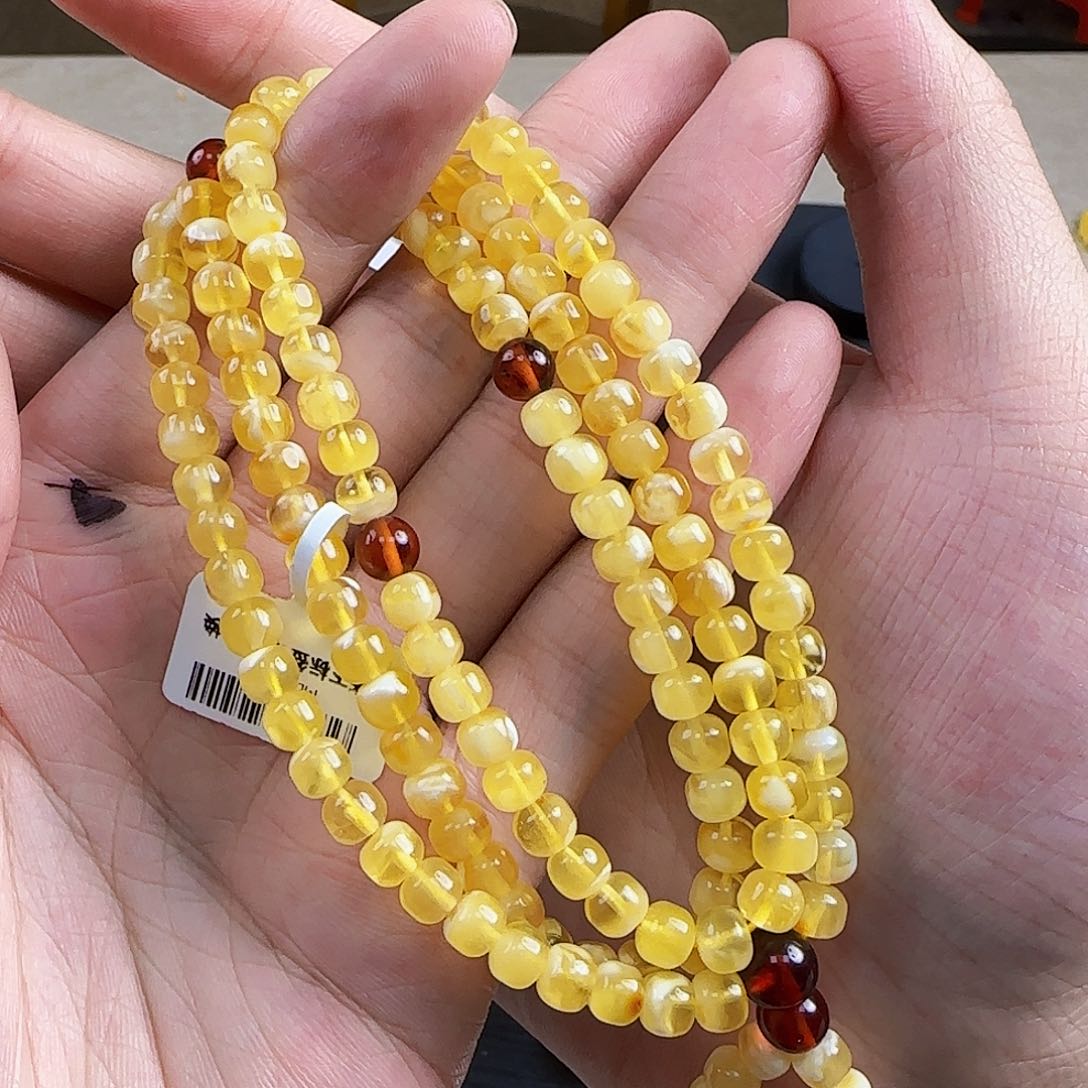 未镶嵌琥珀珠宝奇石蜜蜡