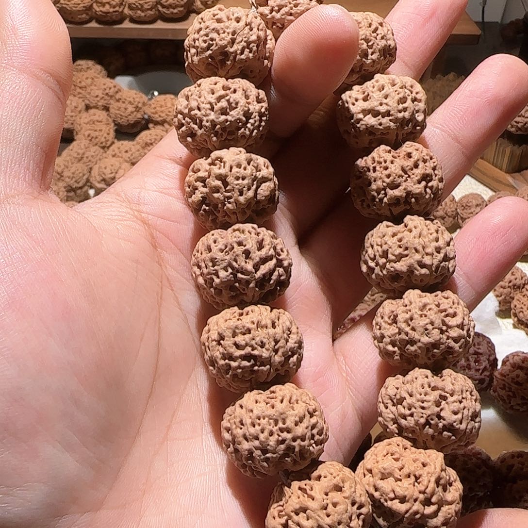 金刚菩提吊坠h*蜂窝