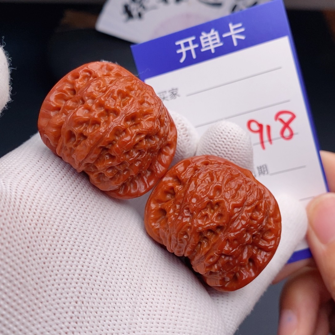 文玩核桃把件38血麒麟918