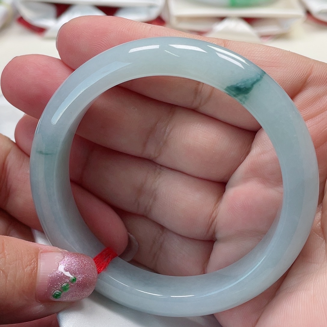 翡翠手镯未镶嵌缅甸翡翠手镯56圈