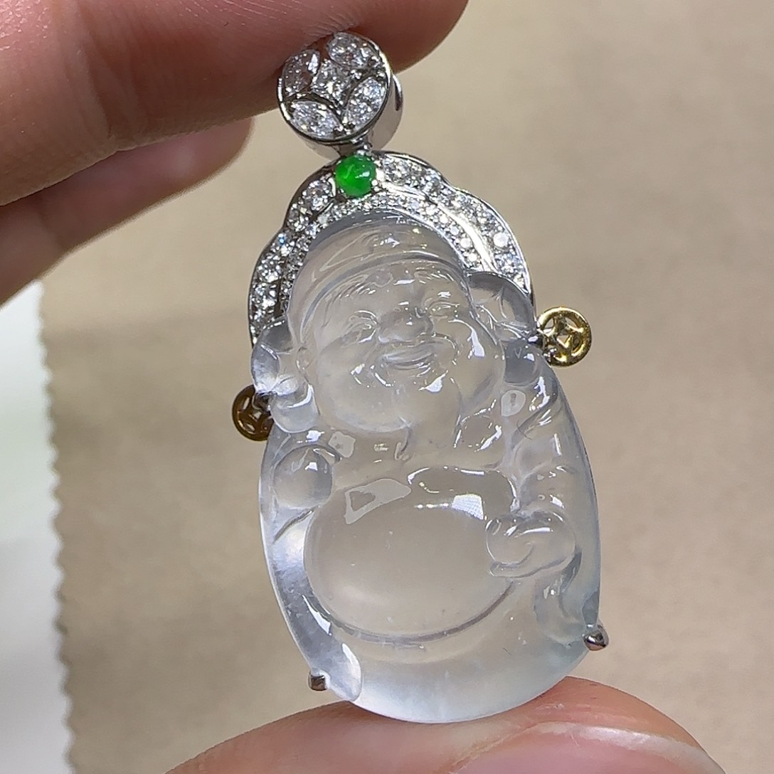 颈饰18K金镶嵌翡翠天然翡翠