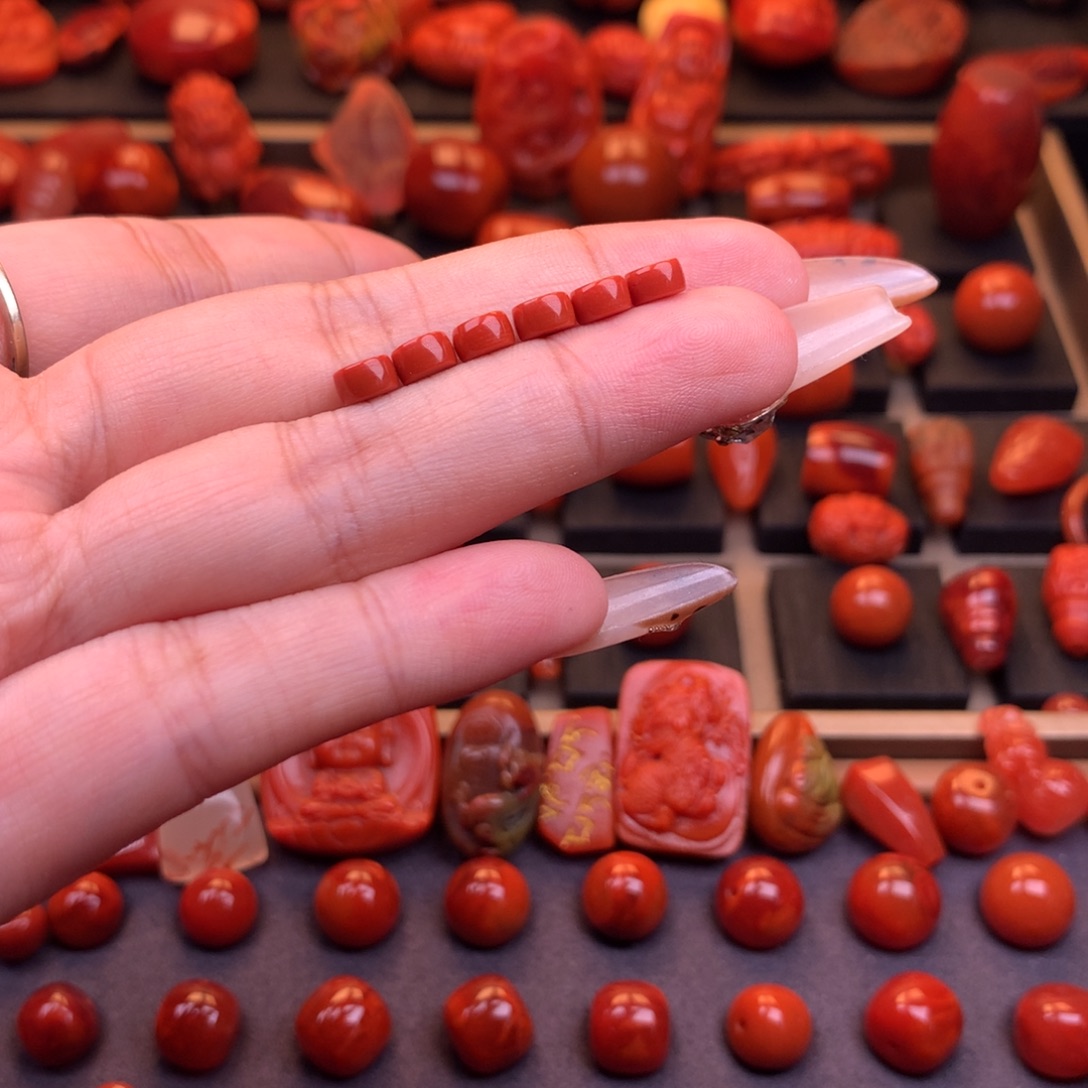 南红玛瑙未镶嵌原矿精工直切隔片5.5mm