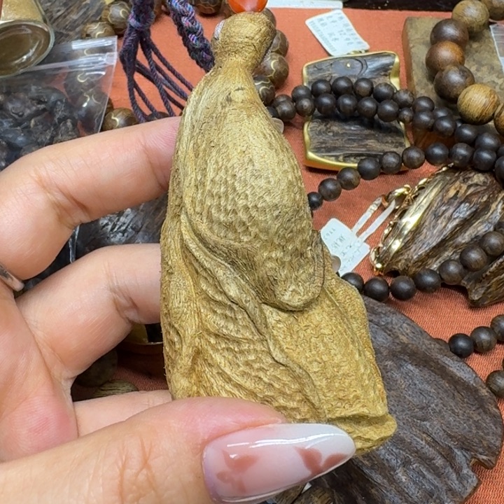 大叶紫檀（黑酸枝木类）