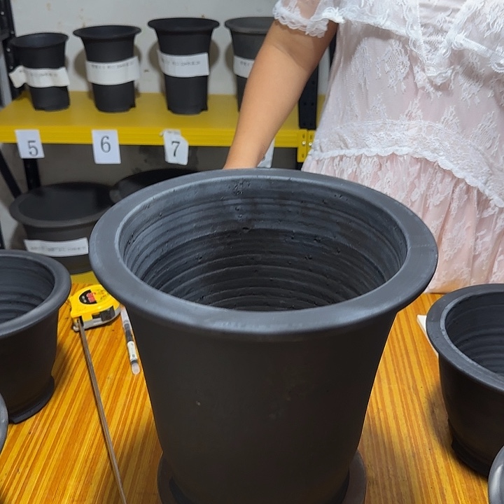 泥塑手工大金钟26*26