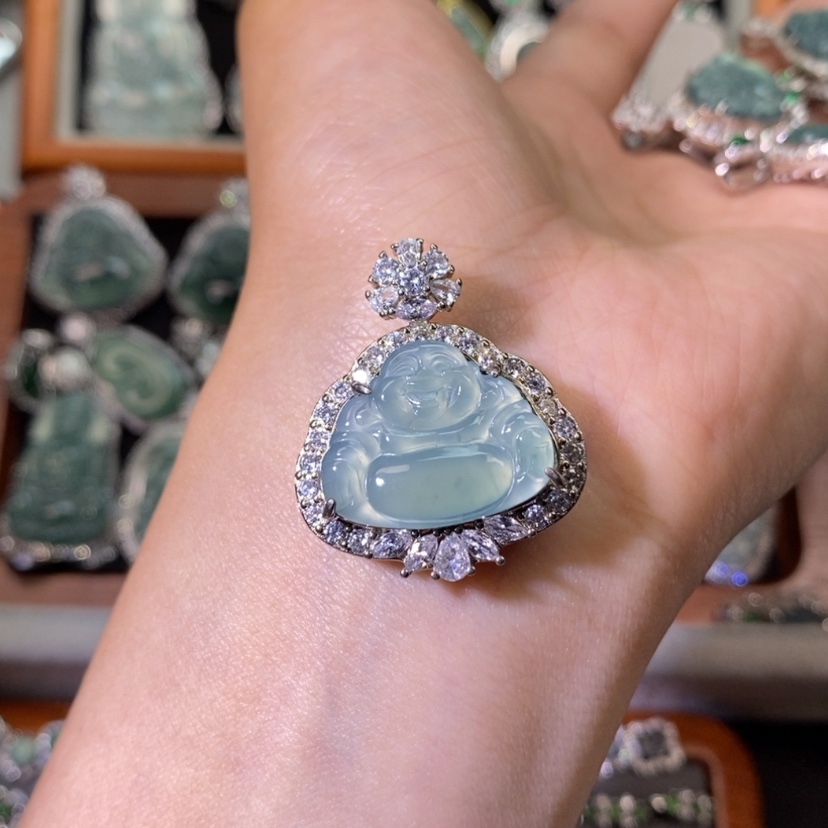 【闪购商品】翡翠未镶嵌颈饰天然