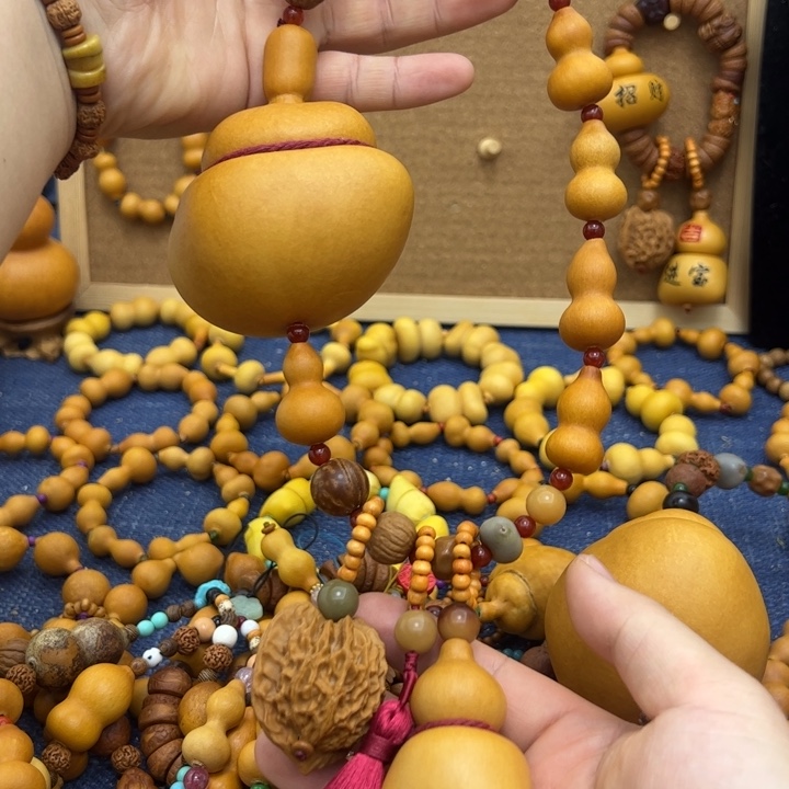 大叶紫檀（黑酸枝木类）