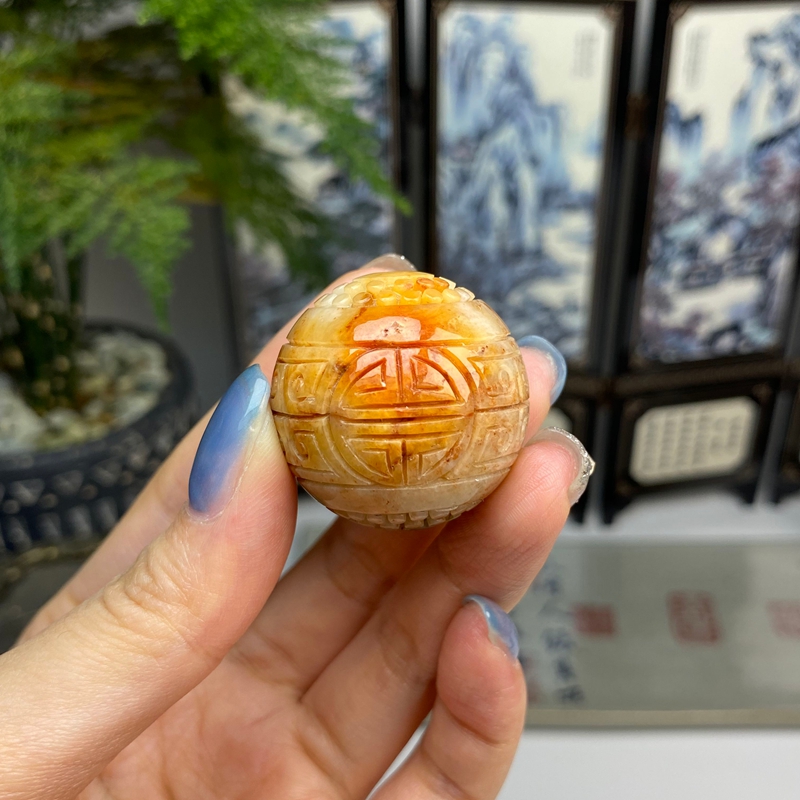 红翡飘花寿纹圆珠 天然翡翠A货