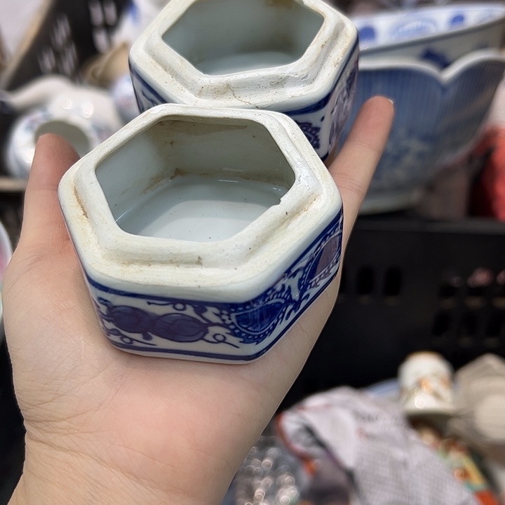 莲***人物件25845223555585888885