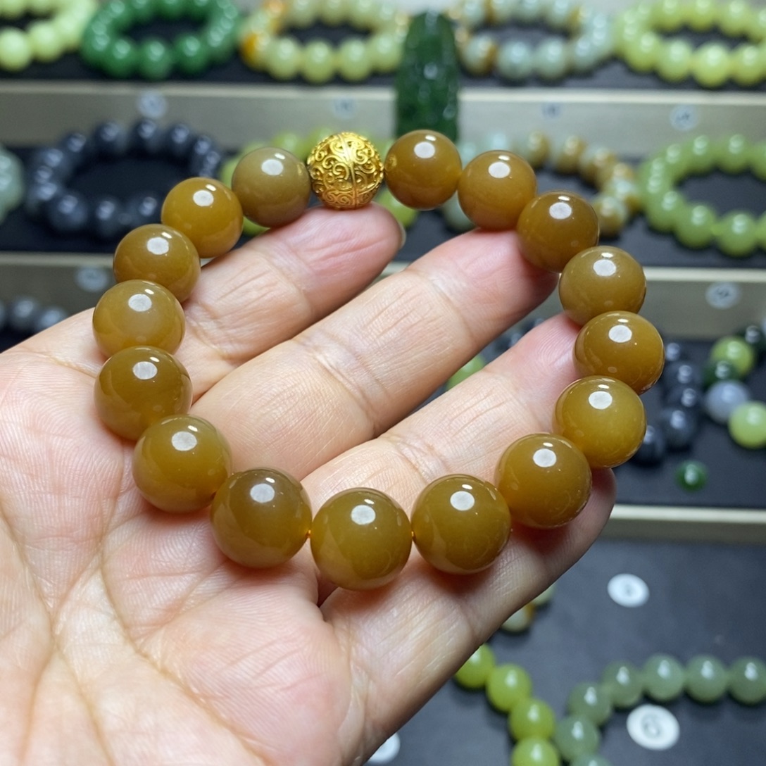 和田玉未镶嵌手串