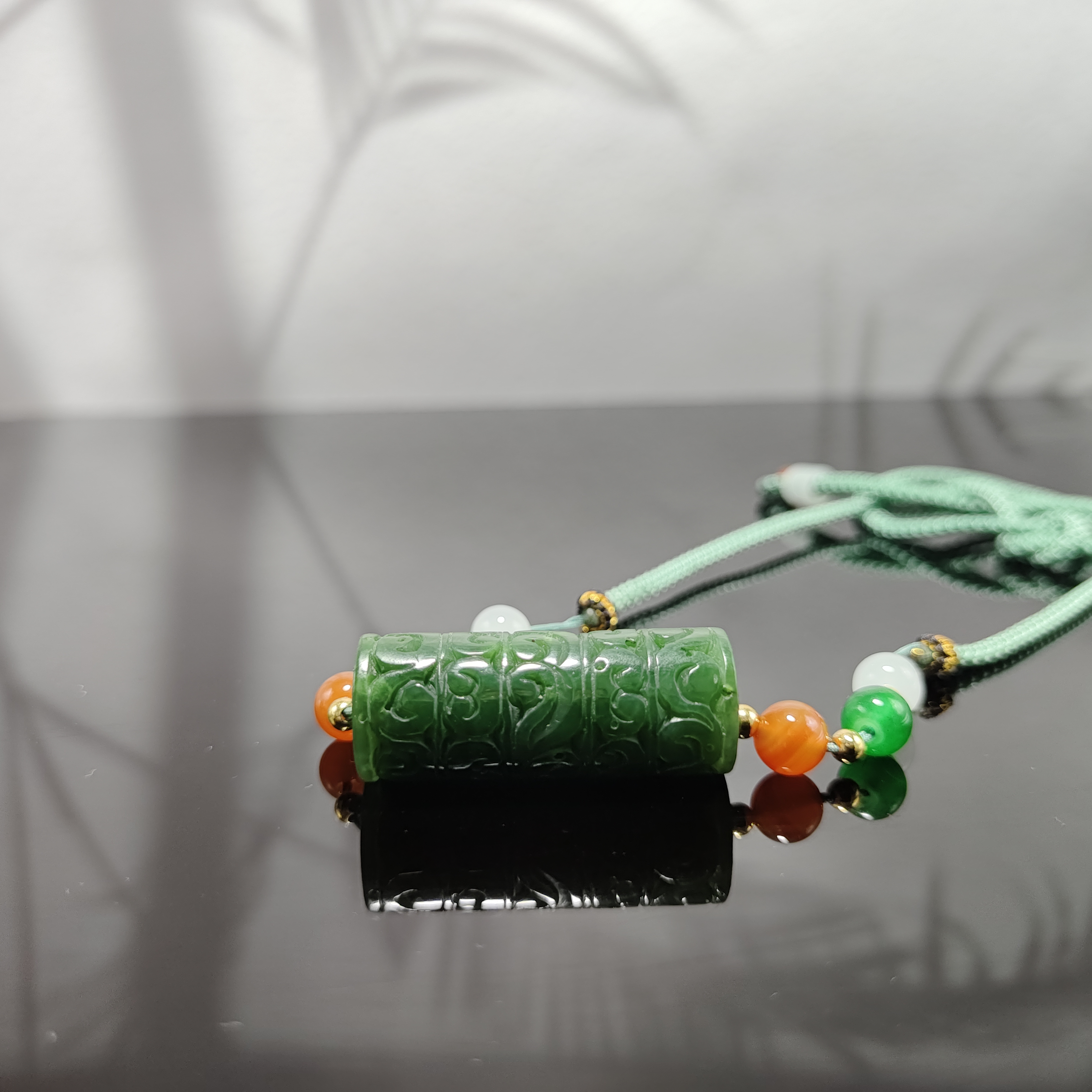 F和田玉碧玉玉勒子吊坠1870