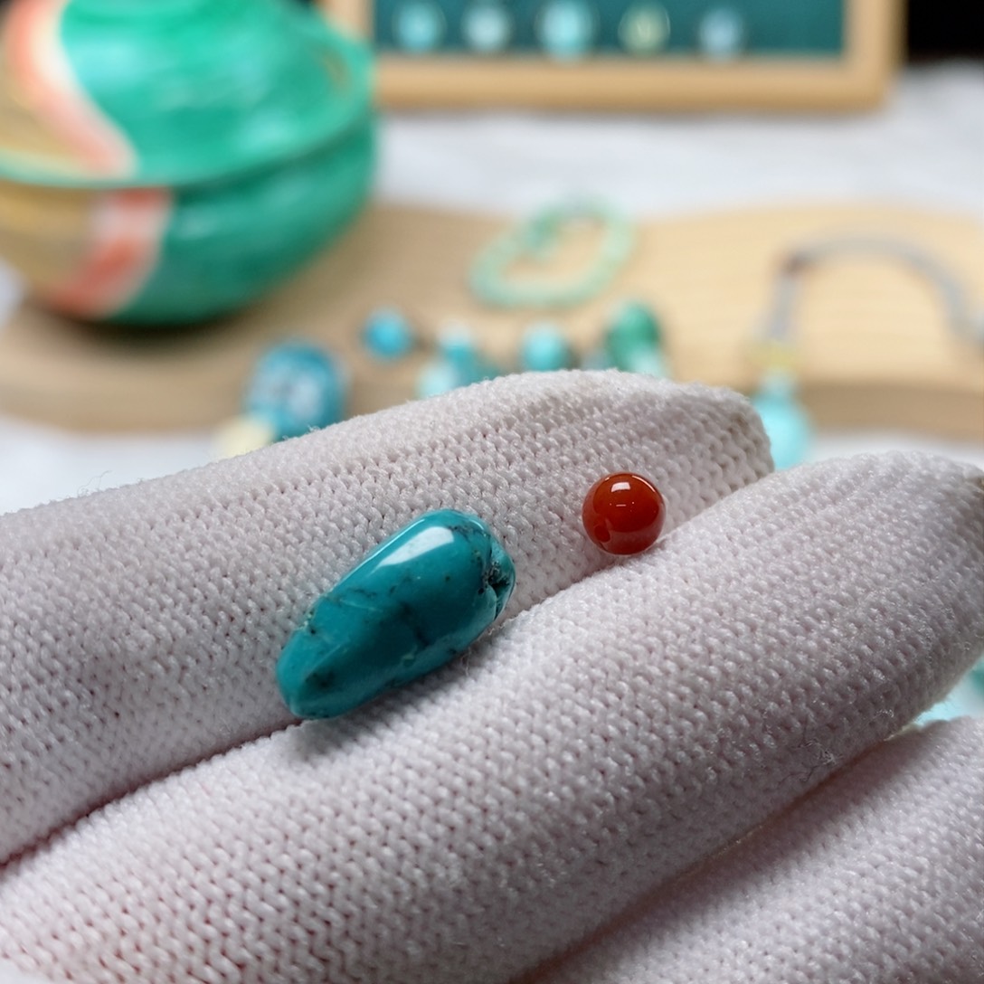 南红玛瑙颈饰未镶嵌