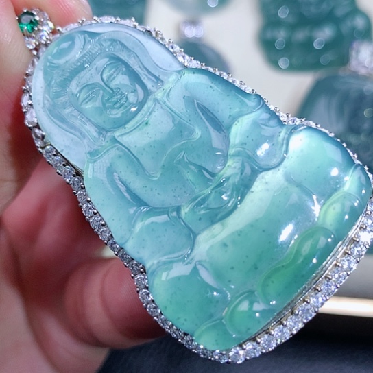 【闪购商品】翡翠颈饰银S925镶嵌天然翡翠