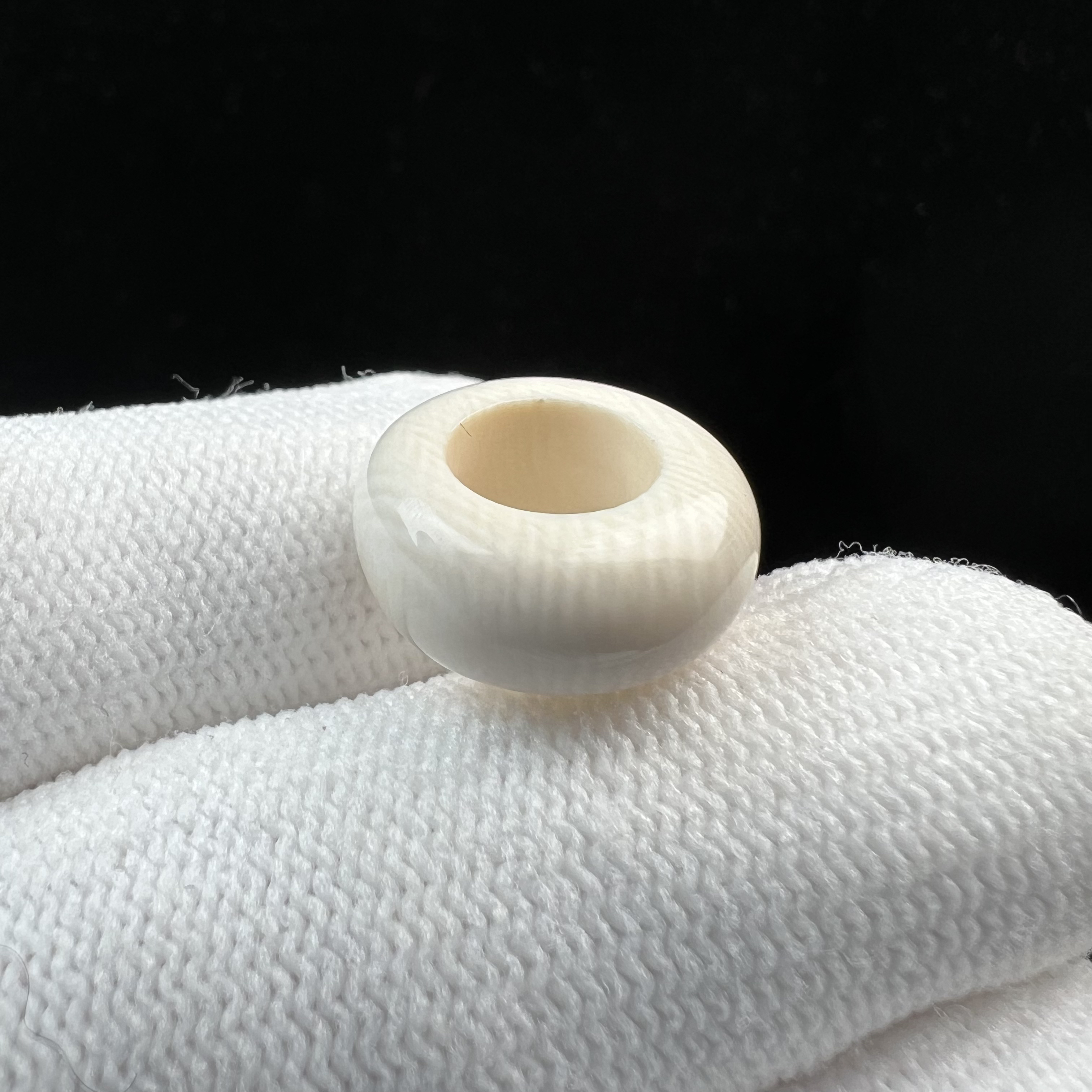 D1270天然猛犸牙跑环戒指内径8.5mm支持鉴定 假一罚四