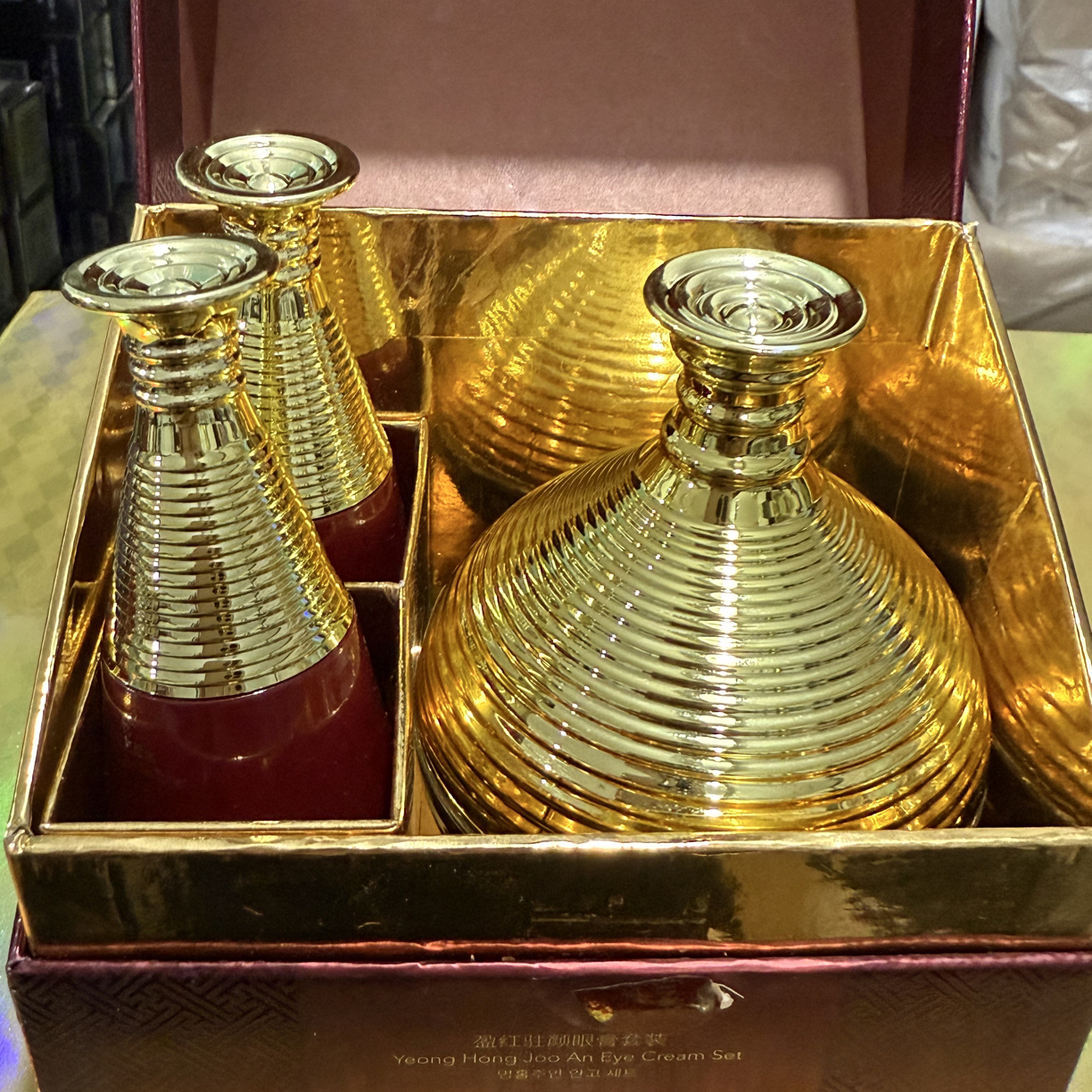 维娜化妆品专柜维娜宫盈红眼膏套装滋润保湿