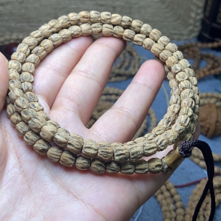 【闪购商品】吊坠柏香籽/百香籽