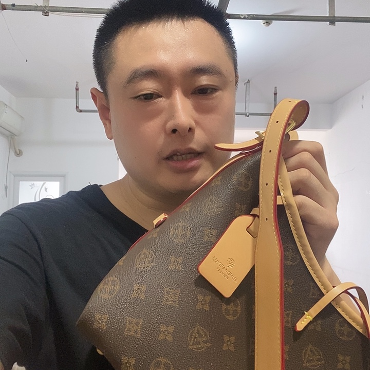 蚕丝驴皮（革）山羊皮（革）