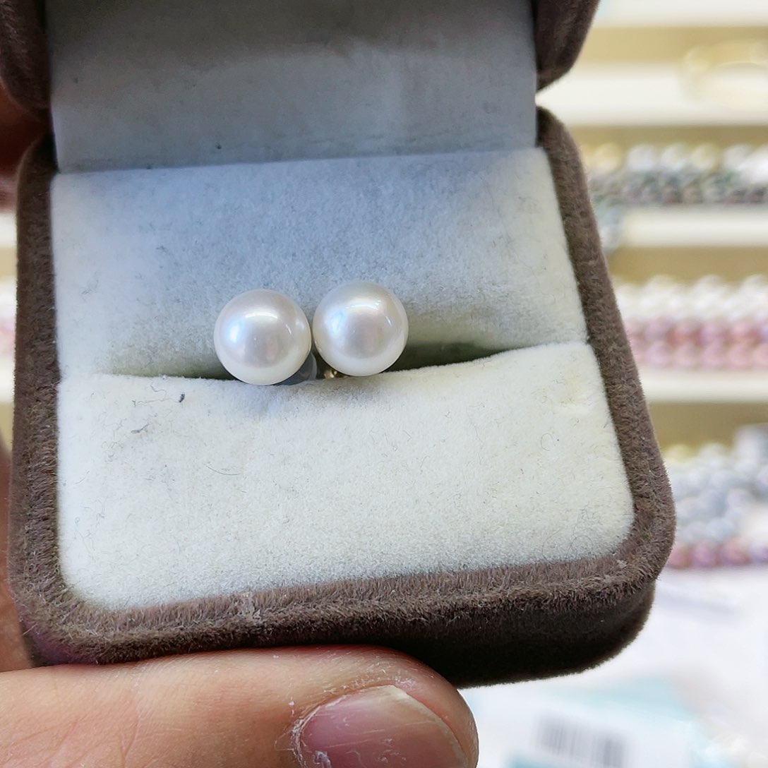 海水珍珠耳饰18K金镶嵌