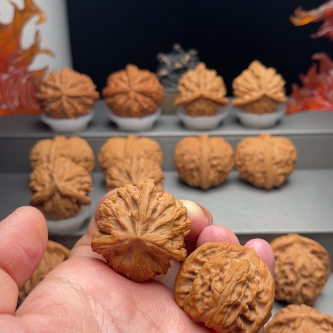 文玩核桃把件38御龙