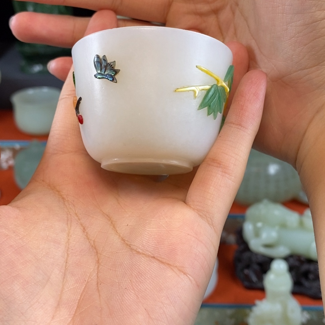 圆***得和田玉未镶嵌挂件