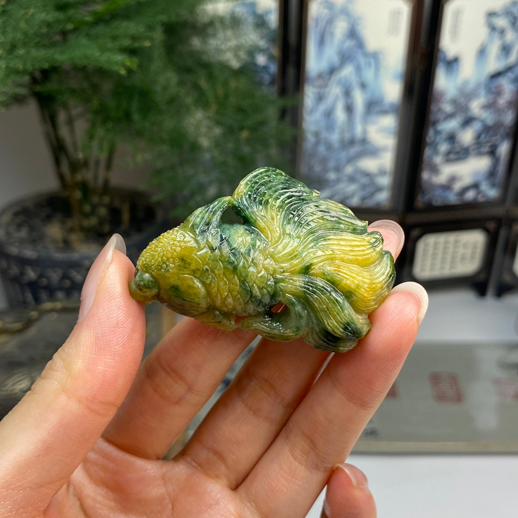 毛货  黄加绿年年有余鱼挂件 天然翡翠A货