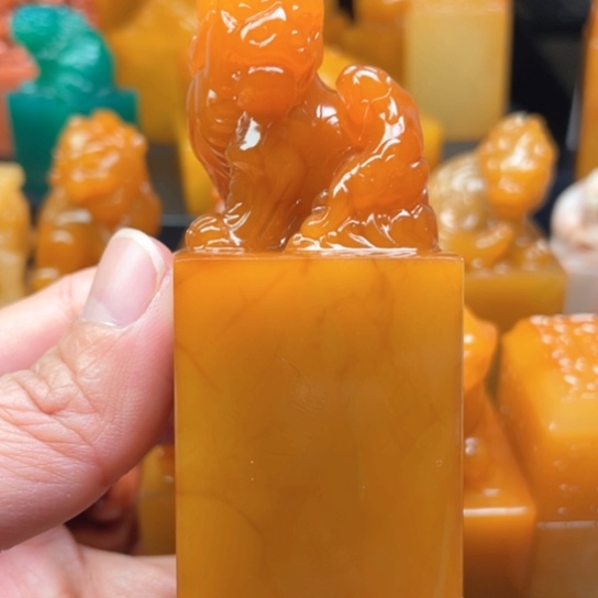 老挝石质地细腻柔软篆刻写字刀感十足