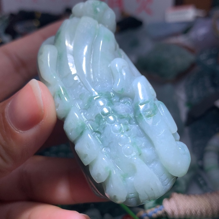 翡翠颈饰未镶嵌保真天然A货翡翠