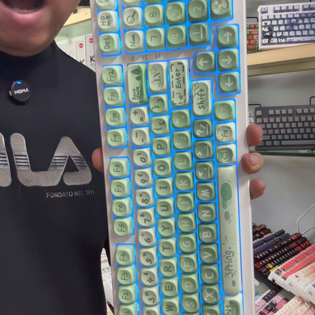 99新联想极光绿色红轴