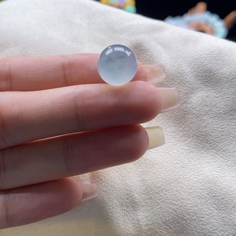 【闪购商品】翡翠颈饰未镶嵌冰淡蓝底珠卡12.7