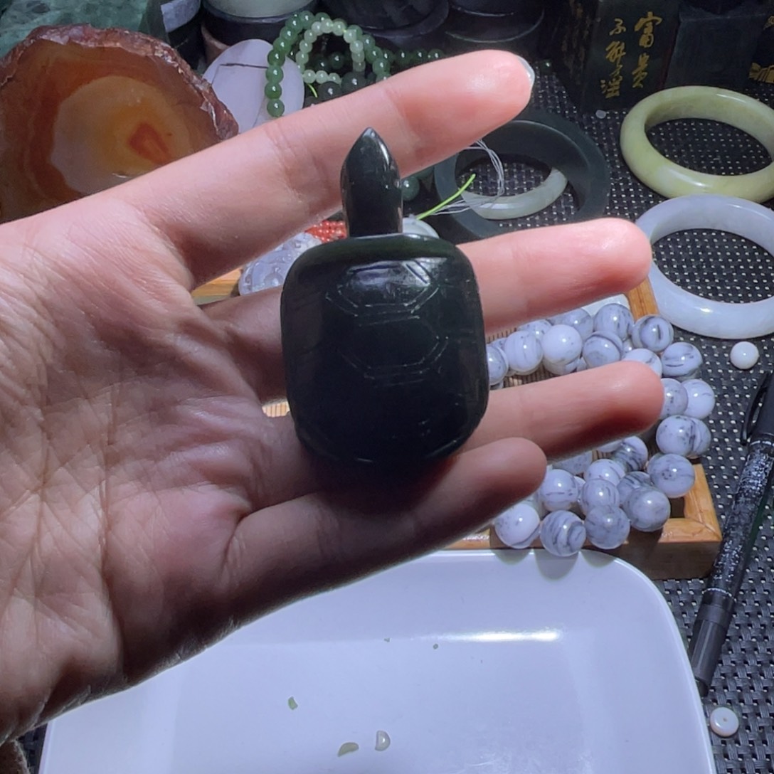 未镶嵌和田玉珠宝半成品