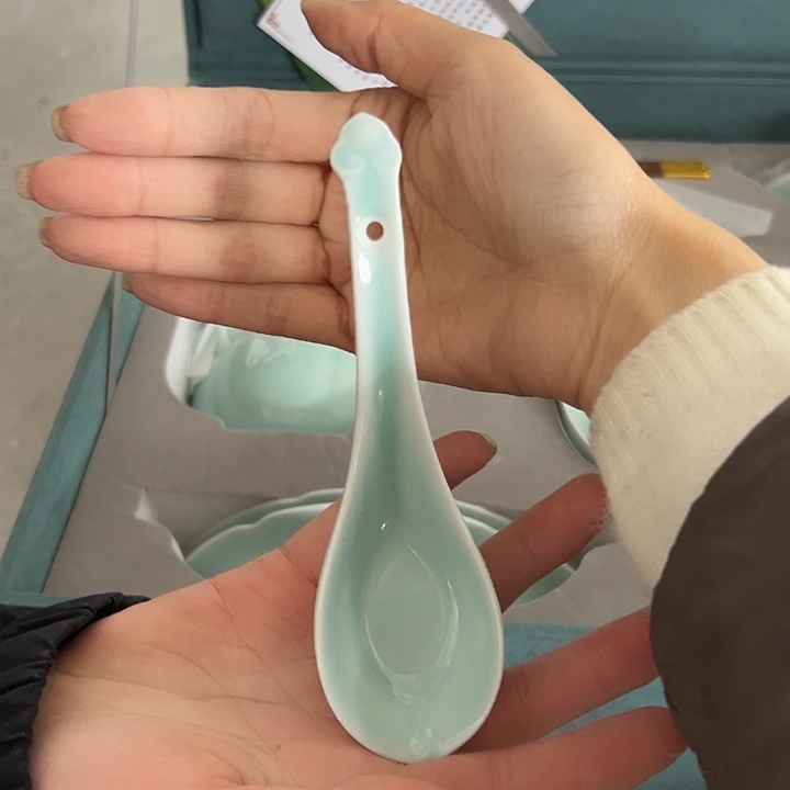 青瓷小米茶器龙泉青瓷