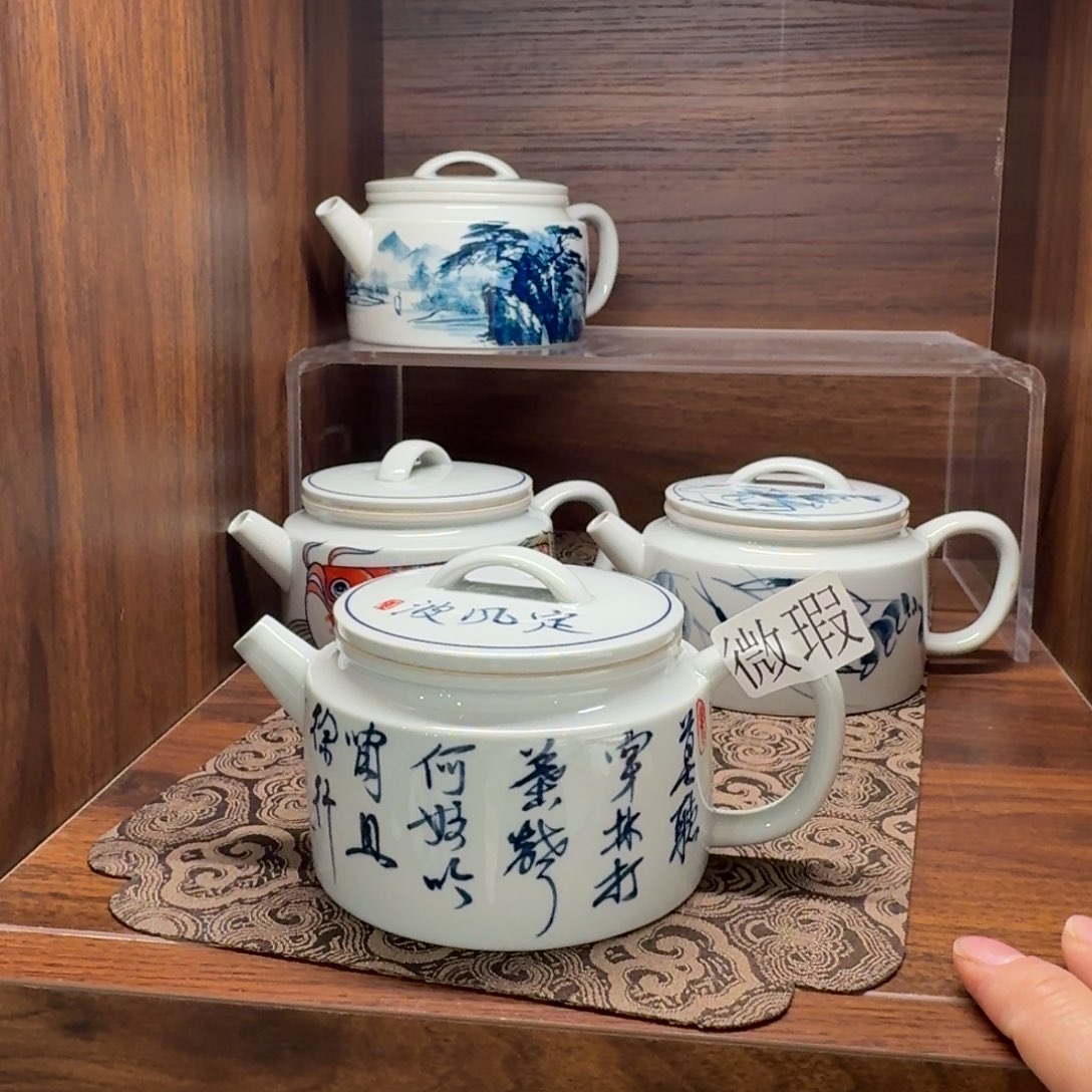 釉下手绘茶具微瑕